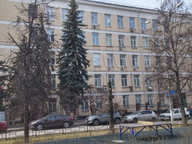 Административно-офисное здание на ул. Артюхиной
